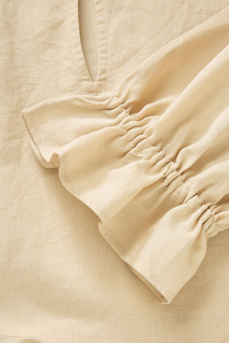 Benedette blouse - soft sand - Skall Studio