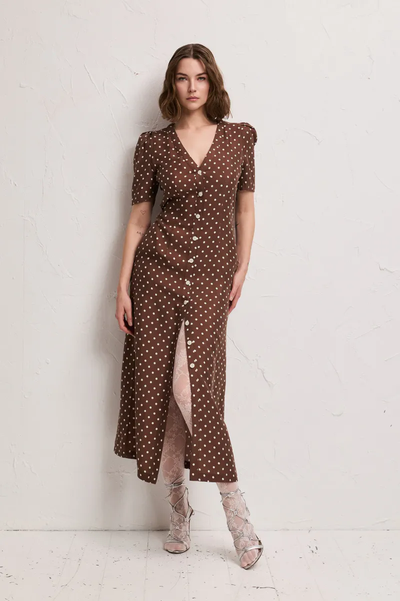 NIMA DOTS - BROWN POLKA DOTS - PIA TJELTA 
